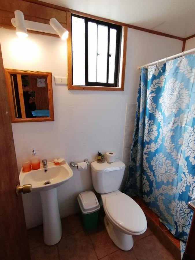 Tuava Lodge Hanga Roa Extérieur photo