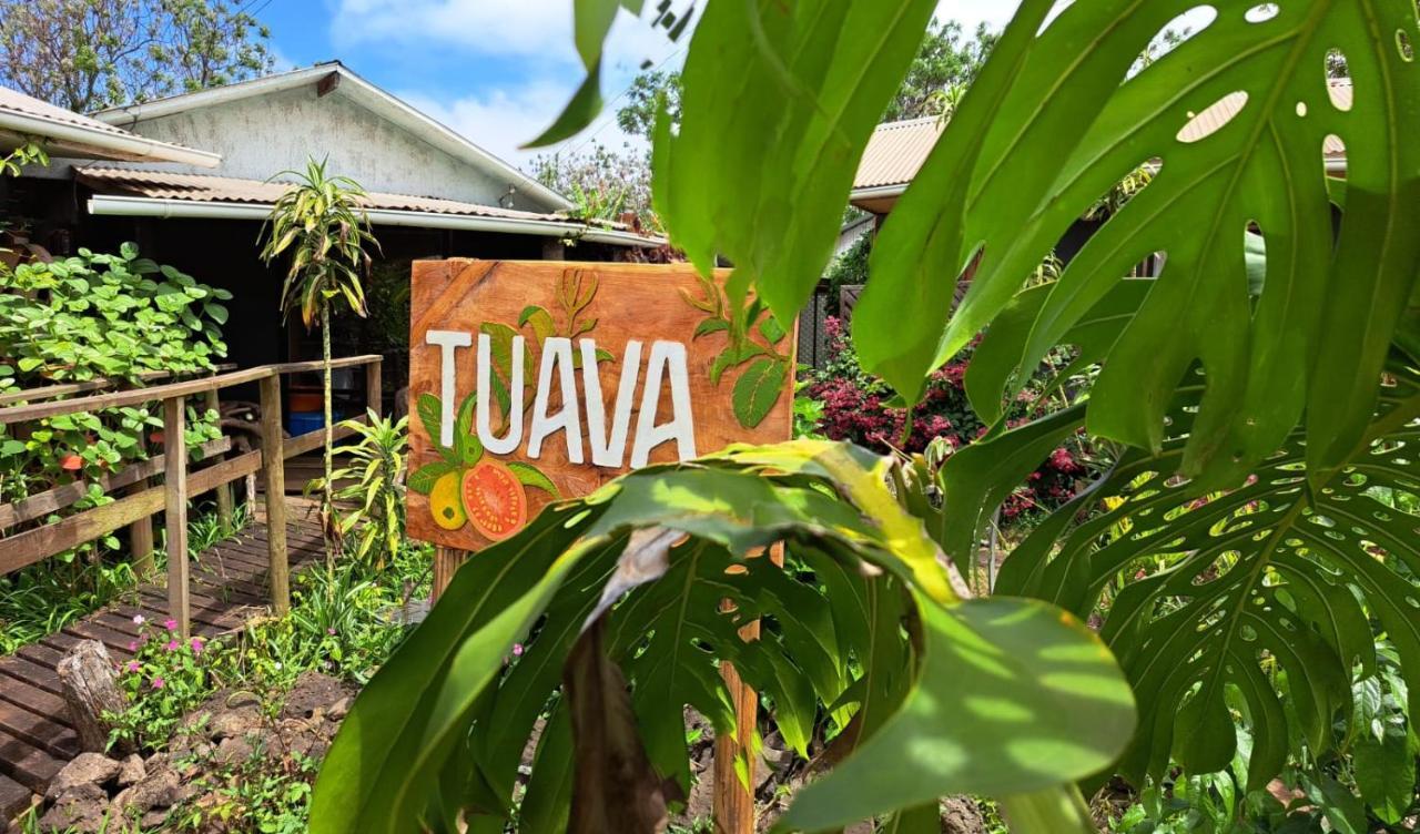 Tuava Lodge Hanga Roa Extérieur photo